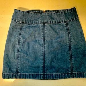 FREE PEOPLE  Denim Mini Skirt - Size: 2